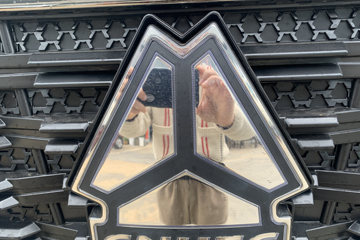 ����HOWO�Ῠ ͳ˧ 2.5L���� 185���� �й�����12�� 4.15�׵��Ų�դʽ�ῨͼƬ