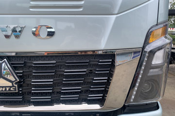 ����HOWO�Ῠ ͳ˧ 2.5L���� 185���� �й�����12�� 4.15�׵��Ų�դʽ�ῨͼƬ