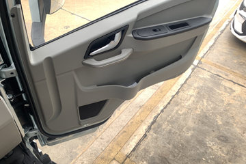 ����HOWO�Ῠ ͳ˧ 2.5L���� 185���� �й�����12�� 4.15�׵��Ų�դʽ�ῨͼƬ