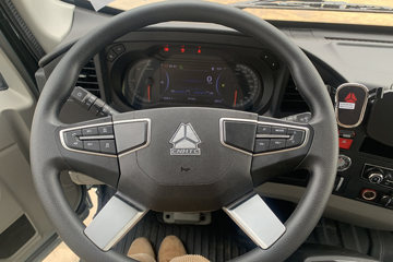 ����HOWO�Ῠ ͳ˧ 2.5L���� 185���� �й�����12�� 4.15�׵��Ų�դʽ�ῨͼƬ