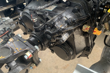 ����HOWO�Ῠ ͳ˧ 2.5L���� 185���� �й�����12�� 4.15�׵��Ų�դʽ�ῨͼƬ