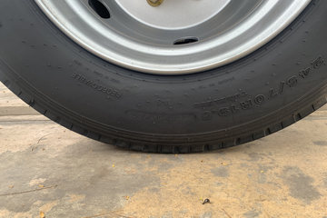 ����HOWO�Ῠ ͳ˧ 2.5L���� 185���� �й�����12�� 4.15�׵��Ų�դʽ�ῨͼƬ