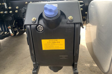 ����HOWO�Ῠ ͳ˧ 2.5L���� 185���� �й�����12�� 4.15�׵��Ų�դʽ�ῨͼƬ