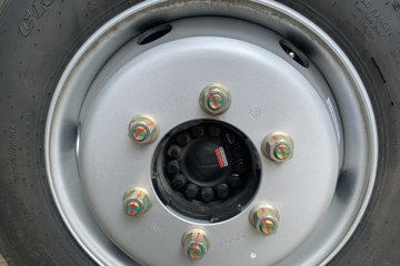 ����HOWO�Ῠ ͳ˧ 2.5L���� 185���� �й�����12�� 4.15�׵��Ų�դʽ�ῨͼƬ