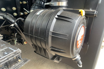 ����HOWO�Ῠ ͳ˧ 2.5L���� 185���� �й�����12�� 4.15�׵��Ų�դʽ�ῨͼƬ