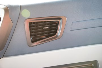 �ൺ���JH6 ������ 12.5L���� 580���� 6X4 һ�����12�� ǣ����ͼƬ