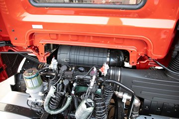 �ൺ���JH6 ������ 12.5L���� 580���� 6X4 һ�����12�� ǣ����ͼƬ