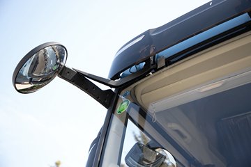 �ൺ��� ӥ; ����� 14.5L LNG 630���� 6X4 һ�����12�� AMT�Զ���ǣ����ͼƬ