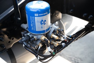 �ൺ��� ӥ; ����� 14.5L LNG 630���� 6X4 һ�����12�� AMT�Զ���ǣ����ͼƬ