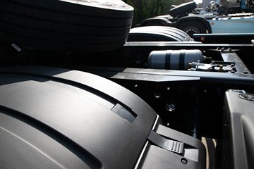 �ൺ��� ӥ; ����� 14.5L LNG 630���� 6X4 һ�����12�� AMT�Զ���ǣ����ͼƬ