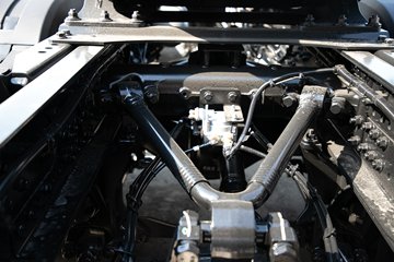 �ൺ��� ӥ; ����� 14.5L LNG 630���� 6X4 һ�����12�� AMT�Զ���ǣ����ͼƬ