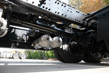 �ൺ��� ӥ; ����� 14.5L LNG 630���� 6X4 һ�����12�� AMT�Զ���ǣ����ͼƬ