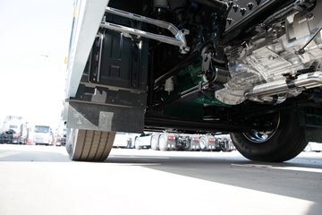 �ൺ��� ӥ; ����� 14.5L LNG 630���� 6X4 һ�����12�� AMT�Զ���ǣ����ͼƬ