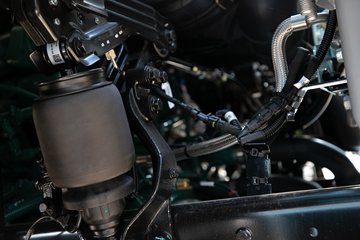 �ൺ��� ӥ; ����� 14.5L LNG 630���� 6X4 һ�����12�� AMT�Զ���ǣ����ͼƬ