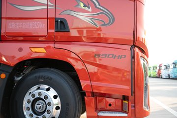 �ൺ��� ӥ�� ������ 14.6L LNG 630���� 6X4 ��ʿ��16�� AMT�Զ��� ǣ����ͼƬ