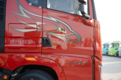 青岛解放 鹰航 智享版 14.6L LNG 630马力 6X4 法士特16档 AMT自动档 牵引车 青岛解放 鹰航 智享版 14.6L LNG 630马力 6X4 法士特16档 AMT自动档 牵引车