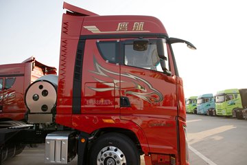 �ൺ��� ӥ�� ������ 14.6L LNG 630���� 6X4 ��ʿ��16�� AMT�Զ��� ǣ����ͼƬ