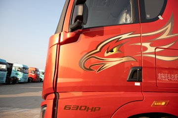 �ൺ��� ӥ�� ������ 14.6L LNG 630���� 6X4 ��ʿ��16�� AMT�Զ��� ǣ����ͼƬ