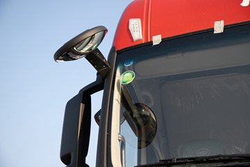 �ൺ��� ӥ�� ������ 14.6L LNG 630���� 6X4 ��ʿ��16�� AMT�Զ��� ǣ����ͼƬ