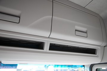 �ൺ��� ӥ�� ������ 14.6L LNG 630���� 6X4 ��ʿ��16�� AMT�Զ��� ǣ����ͼƬ