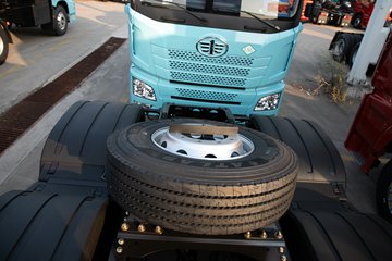 �ൺ��� ӥ�� ������ 14.6L LNG 630���� 6X4 ��ʿ��16�� AMT�Զ��� ǣ����ͼƬ