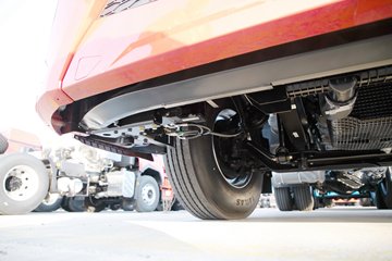 �ൺ��� ӥ�� ������ 14.6L LNG 630���� 6X4 ��ʿ��16�� AMT�Զ��� ǣ����ͼƬ