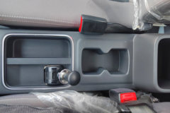 跃进超越H500 大圣 2.5L柴油 180马力 法士特8档 4.2米单排仓栅式轻卡