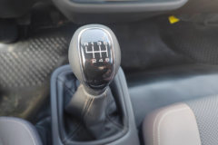 跃进超越H500 大圣 2.5L柴油 180马力 法士特8档 4.2米单排仓栅式轻卡