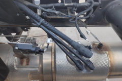 跃进超越H500 大圣 2.5L柴油 180马力 法士特8档 4.2米单排仓栅式轻卡