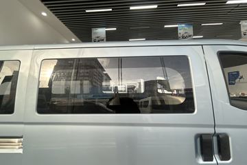 ������Խ�ǹ� 2025�� ���ʳ������� 7�� ���綯��� ����ʱ��50.23kWhͼƬ