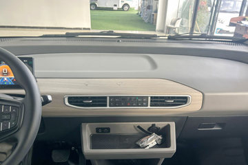 ������Խ�ǹ� 2025�� ���ʳ������� 7�� ���綯��� ����ʱ��50.23kWhͼƬ