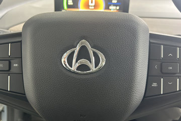 ������Խ�ǹ� 2025�� ���ʳ������� 7�� ���綯��� ����ʱ��50.23kWhͼƬ