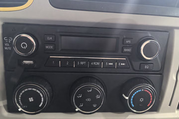 ���� ������D6-M ���ܰ� 142���� 4.17�׵��������ῨͼƬ