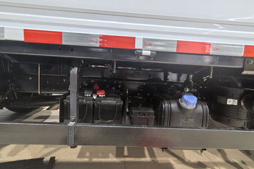 ���� ������D6-M ���ܰ� 142���� 4.17�׵��������ῨͼƬ