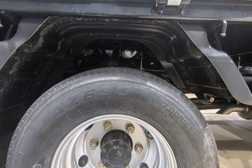 ���� ������D6-M ���ܰ� 142���� 4.17�׵��������ῨͼƬ