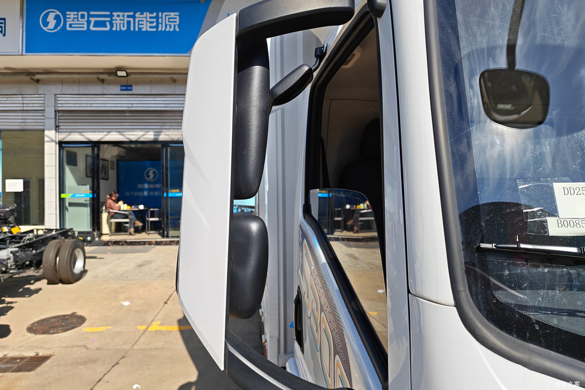 �������ó� ����S300 ���а� 4.5T 4.18�׵��Ŵ��綯��դʽ�Ῠ(�㴨���)(��ɲ)100.07kWh���