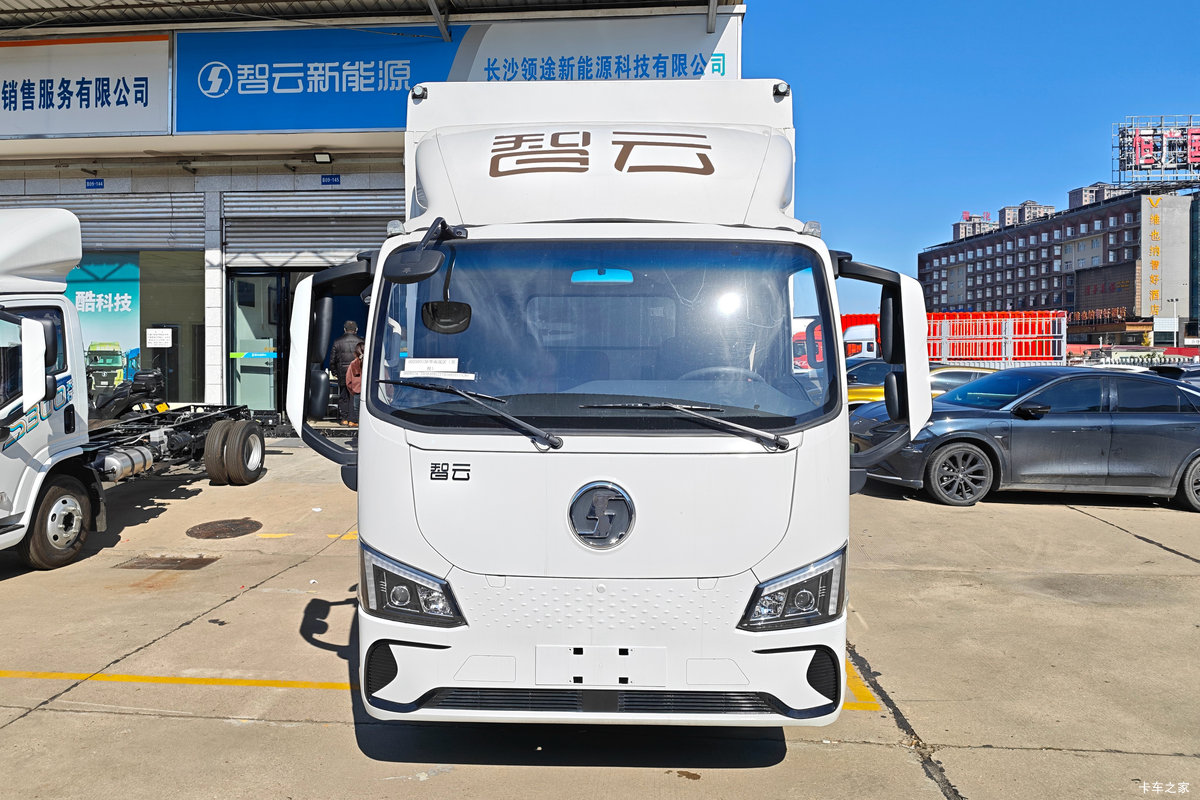 �������ó� ����S300 ���а� 4.5T 4.18�׵��Ŵ��綯��դʽ�Ῠ(�㴨���)(��ɲ)100.07kWh���