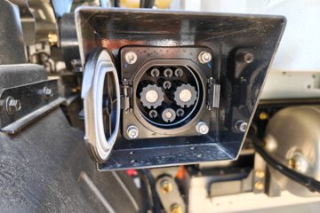 �������ó� ����S300 ���а� 4.5T 4.18�׵��Ŵ��綯��դʽ�Ῠ(�㴨���)(��ɲ)100.07kWhͼƬ