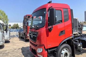 �������KR ��Ӣ�� 4.8L���� 240���� 4X2 ��ʿ��8�� 6.8�������ػ���ͼƬ