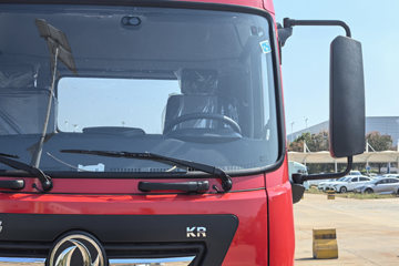 �������KR ��Ӣ�� 4.8L���� 240���� 4X2 ��ʿ��8�� 6.8�������ػ���ͼƬ