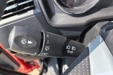 �������KR ��Ӣ�� 4.8L���� 240���� 4X2 ��ʿ��8�� 6.8�������ػ���ͼƬ