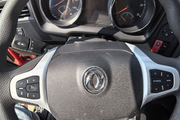 �������KR ��Ӣ�� 4.8L���� 240���� 4X2 ��ʿ��8�� 6.8�������ػ���ͼƬ