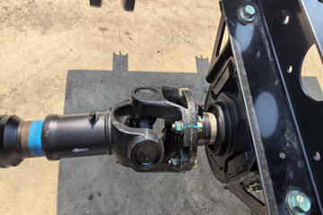 �������KR ��Ӣ�� 4.8L���� 240���� 4X2 ��ʿ��8�� 6.8�������ػ���ͼƬ