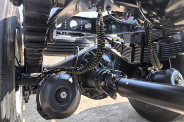 �������KR ��Ӣ�� 4.8L���� 240���� 4X2 ��ʿ��8�� 6.8�������ػ���ͼƬ