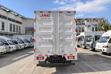 �������� ����L6 2.5L���� 150���� 5�� 4.15�׵�����ʽ�Ῠ ����ͼƬ