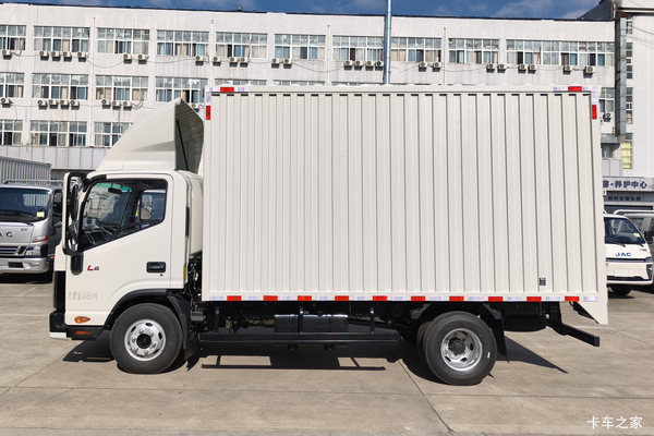 领跑L6(原领跑S6)载货车限时促销中 优惠2.1万