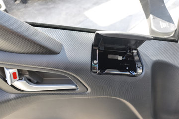 �������� ����L6 2.5L���� 150���� 5�� 4.15�׵�����ʽ�Ῠ ����ͼƬ