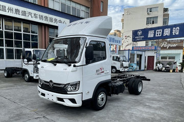 奥铃V卡&nbsp;载货车外观                                                图片