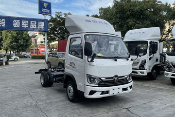 福田奥铃V卡 2.3L柴油 142马力 万里扬5档 4.17米单排厢式微卡