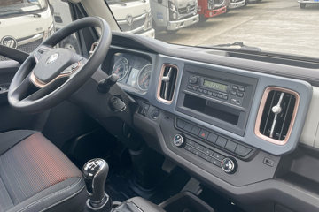 �������V�� 2.3L���� 142���� ������5�� 4.17�׵�����ʽ΢��ͼƬ